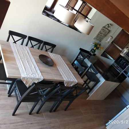 Casa Hortensia Салас Екстериор снимка