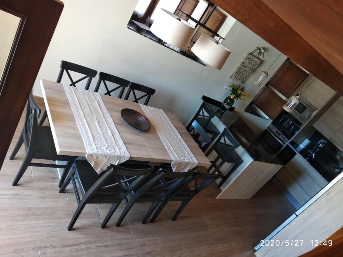 Casa Hortensia Салас Екстериор снимка
