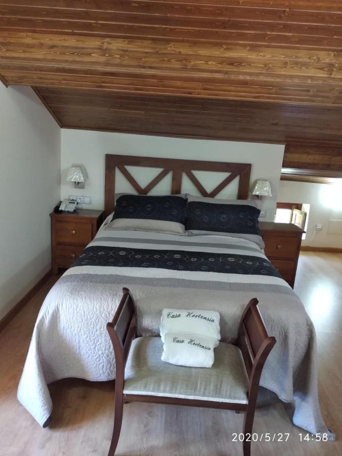 Casa Hortensia Салас Екстериор снимка