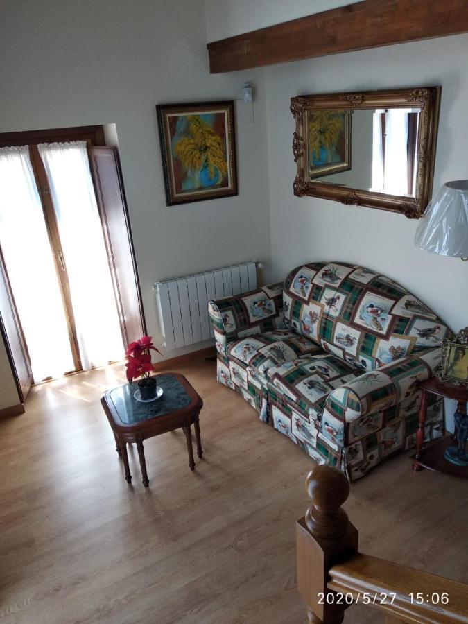 Casa Hortensia Салас Екстериор снимка