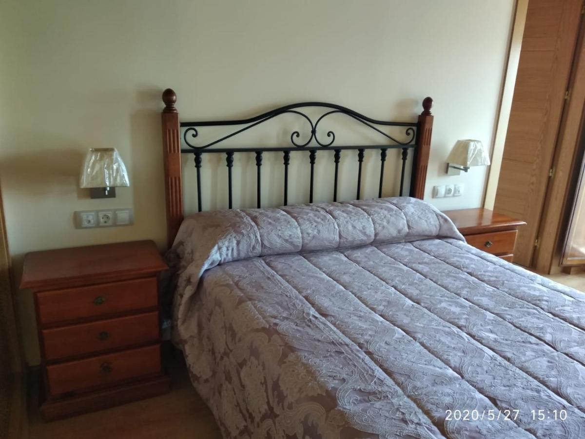 Casa Hortensia Салас Екстериор снимка