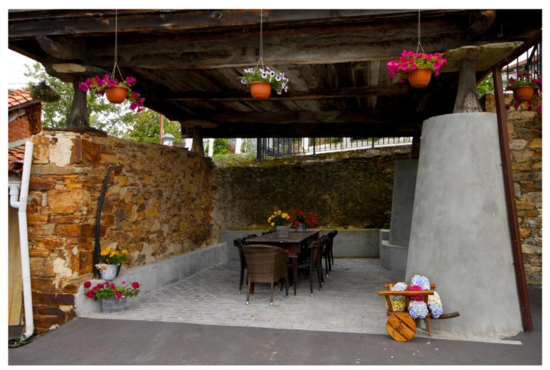 Casa Hortensia Салас Екстериор снимка